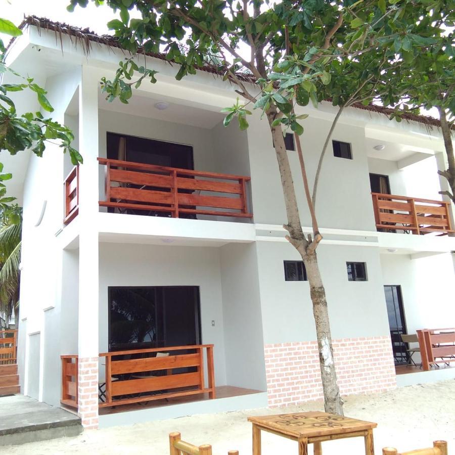 Sea View Resort Siquijor Buitenkant foto