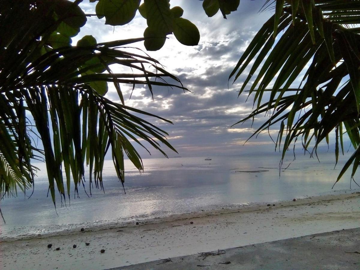 Sea View Resort Siquijor Buitenkant foto